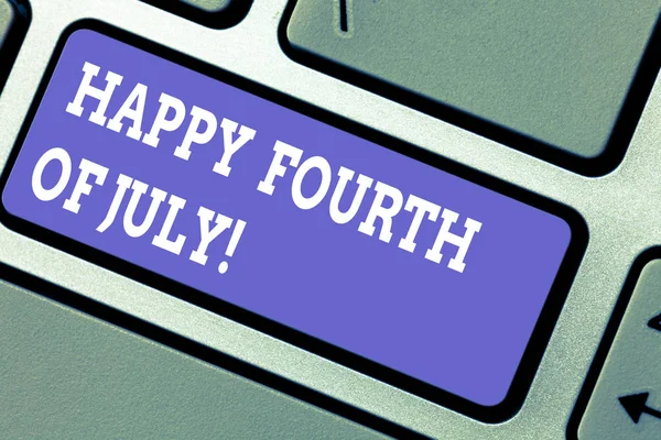 Λέξη κείμενο γράφοντας Happy τέταρτο του Ιουλίου. Επιχειρηματική ιδέα για εορτασμό Ημέρα ανεξαρτησίας Ηνωμένες Πολιτείες πλήκτρο πληκτρολογίου πρόθεση να δημιουργήσετε υπολογιστή μήνυμα πιέζοντας το αριθμητικό πληκτρολόγιο ιδέα. — Φωτογραφία Αρχείου