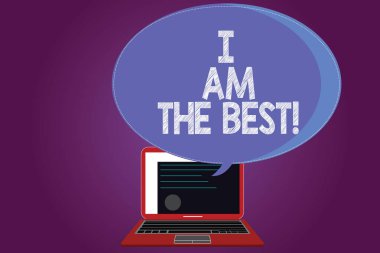 Metin işaret gösterilen ben iyi değilim. Kavramsal fotoğraf içinde de her şeyi yapıyor başarılı yetenekli ve üst çentik sertifika düzen Laptop ekran ve boş noktalı resim renk konuşma balonu.