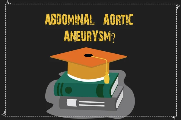 Scrivere una nota che mostra l'aneurisma aortico addominale domanda. Foto aziendale in mostra per conoscere l'allargamento dell'aorta Cappello di laurea a colori con tappo accademico 3D nappa sui libri . — Foto Stock