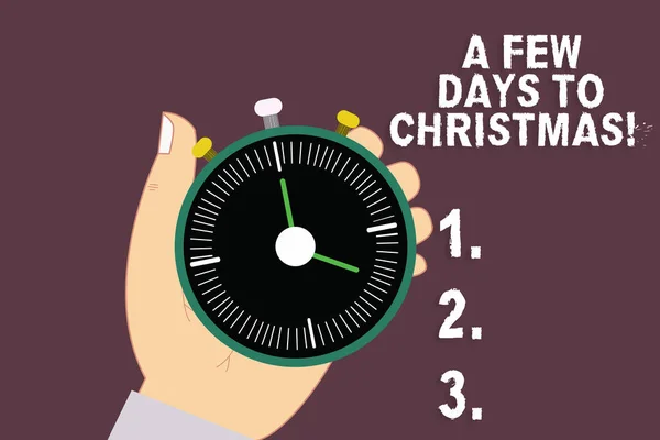 Λέξη σύνταξη κειμένου λίγες ημέρες για Χριστούγεννα. Επιχειρηματική ιδέα για την αντίστροφη μέτρηση μέχρι τα Χριστούγεννα χειμώνα γιορτή τελειώνει χρόνο Hu ανάλυσης χέρι κρατώντας μηχανικό Stop Watch χρονόμετρο με κουμπί Start Stop. — Φωτογραφία Αρχείου