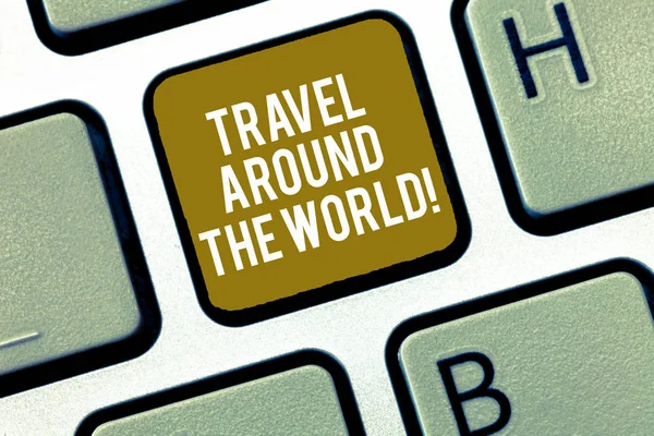 Σύνταξη σημείωσης δείχνει ταξίδια σε όλο τον κόσμο. Επαγγελματίες φωτογραφία προβάλλοντας Ταξιδεύοντας στο εξωτερικό γνωρίζουν νέες θέσεις τουρισμού ταξίδι πληκτρολόγιο πρόθεση να δημιουργήσετε υπολογιστή μήνυμα πληκτρολόγιο ιδέα. — Φωτογραφία Αρχείου
