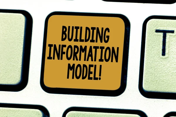 Conceptuele hand schrijven tonen gebouw informatie Model. Zakelijke foto presentatie van digitale vertegenwoordiging van fysieke faciliteit toets op het toetsenbord te willen maken van computer bericht idee. — Stockfoto