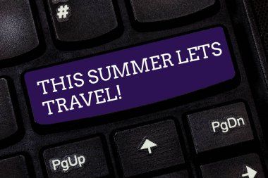 Kavramsal el bu yaz seyahat sağlar gösterilen yazma. İş fotoğraf metin klavye tuşu bilgisayar ileti fikir oluşturmak için niyet yıl güneşli sezon tatil gezisi için davetiye.