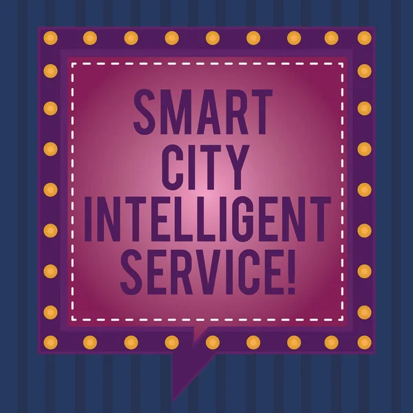 Note d'écriture montrant Smart City Intelligent Service. Photo d'affaires mettant en valeur les villes modernes technologiques connectées Bulles de discours carré à l'intérieur de l'autre avec des cercles de ligne brisés . — Photo