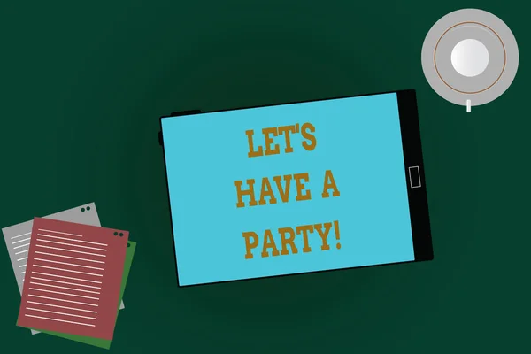 Texto de escritura de palabras Let S Is Have A Party. Concepto de negocio para la invitación a celebrar relajarse divertirse celebración Tablet vacío pantalla taza platillo y hojas de relleno sobre fondo de color en blanco . — Foto de Stock