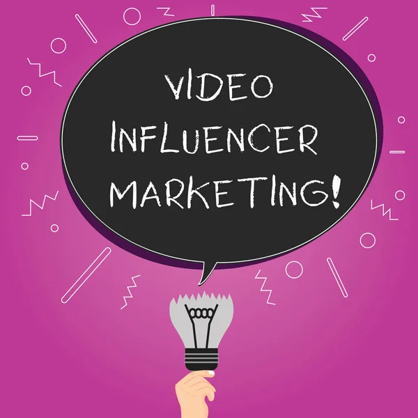Word writing text Video Influencer Marketing. Business concept for Sponsored content by influencer to promote brand Blank Oval Color Speech Bubble Above a Broken Bulb with Failed Idea icon.