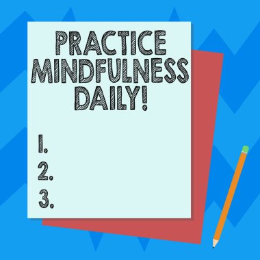 Uygulama Mindfulness günlük gösterilen Not yazma. Dostluk odak bilinci mevcut yığını, farklı Pastel rengi inşa Bond kağıt kalem vitrine iş fotoğraf.