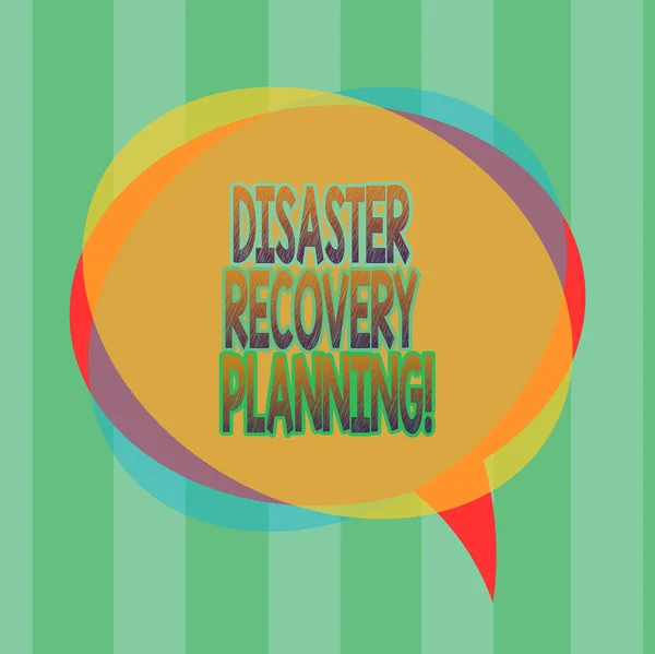 Ordet skriver text Disaster Recovery Planning. Affärsidé för förfaranden för att återställa och skydda en business tomma pratbubblan foto och Stack av Transparent cirkel överlappande. — Stockfoto