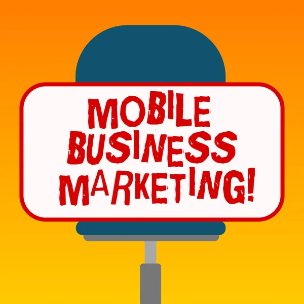 Χειρόγραφου κειμένου Mobile Marketing επιχειρήσεων. Έννοια έννοια φθάνοντας στους καταναλωτές μέσω της mobile τηλέφωνα κενό ορθογώνιο σχήμα αυτοκόλλητο κάθεται οριζόντια σε μια περιστρεφόμενη καρέκλα. — Φωτογραφία Αρχείου