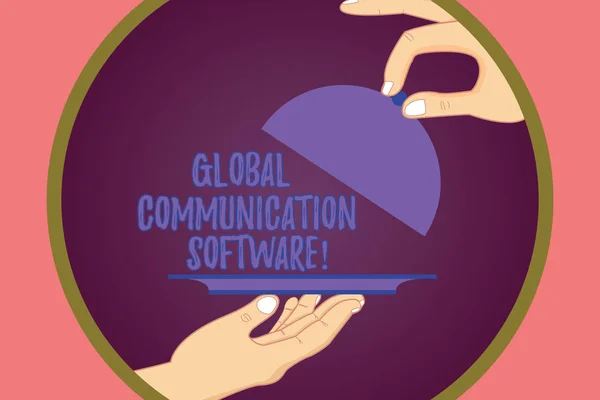 Scrittura concettuale a mano che mostra il software di comunicazione globale. Modi per connettersi mostrando attraverso l'analisi geografica Hu Mani che servono vassoio piatto e sollevare il coperchio . — Foto Stock