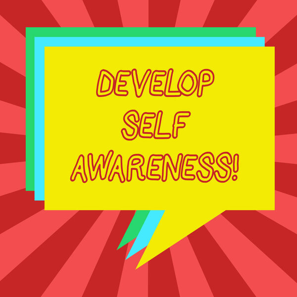 Концептуальное рукописное письмо, показывающее развитие самосознания. Повышение четкости реализации тех, кто демонстрирует стек речевого пузыря разного цвета Насыщенный текстовый шар
.