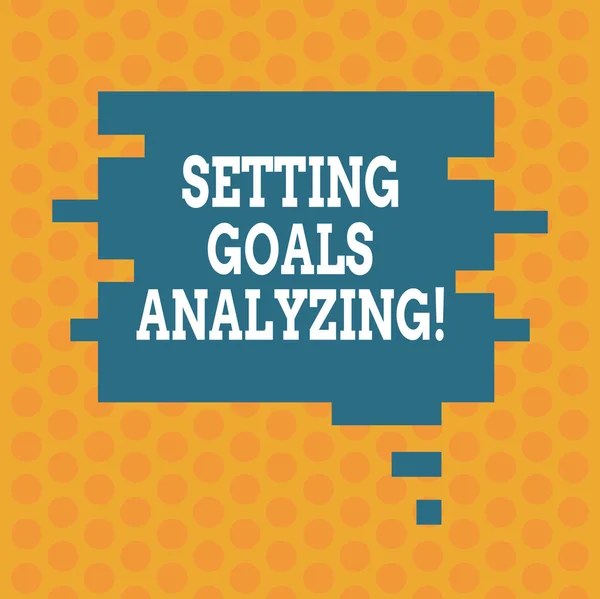 Writing note showing Setting Goals Analyzing. Business photo showcasing Helped to be realistic about what can really achieve Speech Bubble in Puzzle Piece Shape for Presentation Ads.