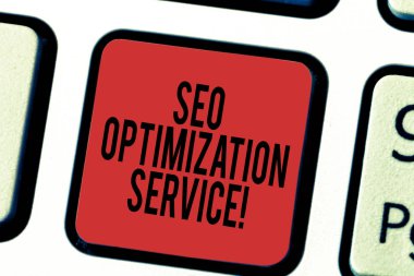 SEO optimizasyon hizmeti gösterilen Not yazma. Bir Web sitesi klavye tuşuna basarak tuş takımı fikir bilgisayar ileti oluşturmak için niyet görünürlüğünü artırmak için amacı vitrine iş fotoğraf.