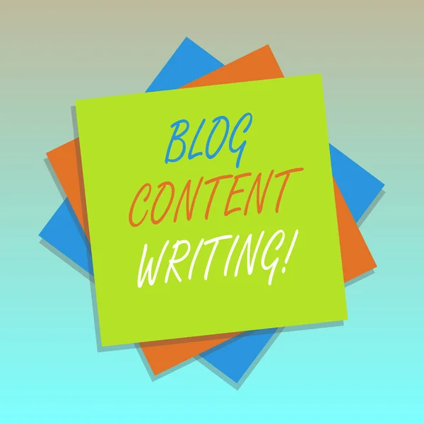 Tulisan tangan teks Blog Content Writing. Konsep berarti menulis online yang terhubung ke kampanye pemasaran web Multiple Layer of Blank Sheets Color Paper Cardboard foto dengan Shadow . — Stok Foto