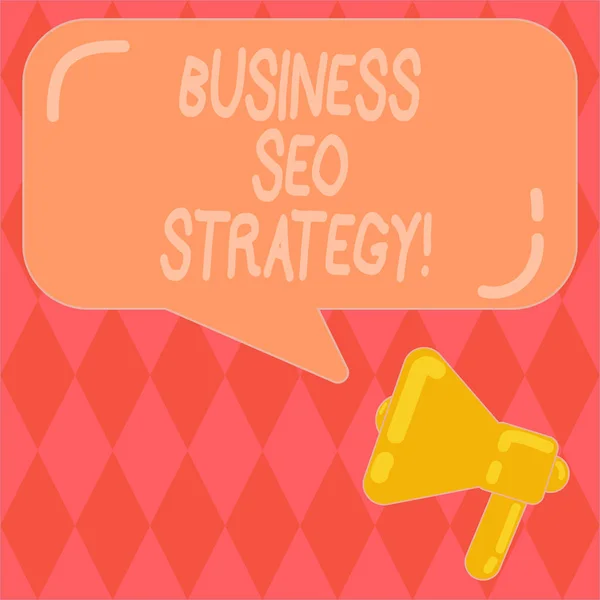 Écriture manuscrite de texte Business Seo Strategy. Concept signifiant Optimisation du site Web pour augmenter le nombre de visites Photo mégaphone et bulle rectangulaire en couleur vierge avec réflexion . — Photo