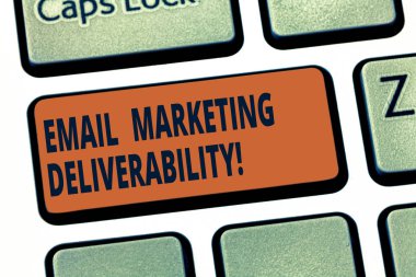El yazısı metin e-posta pazarlama Deliverability. Yeteneği sunmak için anlam kavramı aboneleri klavye tuşuna basarak tuş takımı fikir bilgisayar ileti oluşturmak için niyet için e-postaları.