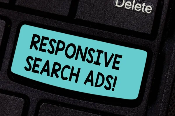 Kavramsal el duyarlı arama reklamları göstermek yazma. Reklamınız klavye anahtar bilgisayar ileti fikir oluşturmak için niyet göstermek olasılığını artırmak için vitrine iş fotoğraf.