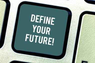 Word metin yazma geleceğin tanımlayın. Şu anda klavye tuşuna basarak tuş takımı fikir bilgisayar ileti oluşturmak için niyet sonra gerçekleşecek olaylar eylemler için iş kavramı.