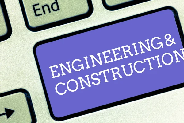 Conceptuele hand schrijven weergegeven: van Engineering en constructie. Zakelijke foto tekst toepassen van technische kennis te toets op het toetsenbord infrastructuur willen maken van computer bericht idee. — Stockfoto