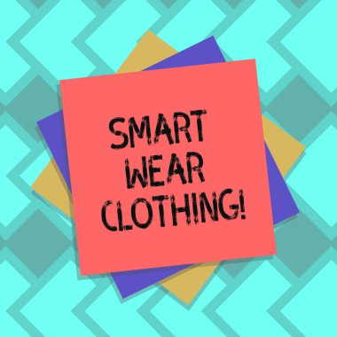 Akıllı giyim giymek gösterilen metin işareti. Genellikle düzgün henüz rahat kıyafetleri veya gölge ile resmi birden çok katman, boş çarşafları renk kağıt karton fotoğraf olarak tanımlanan kavramsal fotoğraf.