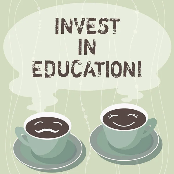 Handskrift text skriver investera i utbildning. Begreppet mening sponsor samtycker ge elev finansiering för college uppsättningar av kopp tefat för hans och hennes kaffe ansikte ikon med tomma Steam. — Stockfoto