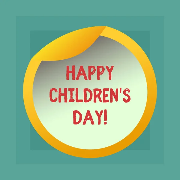 Conceptuele hand schrijven weergegeven: Happy Children S Day. Zakelijke foto presentatie vaste datum gemaakt ter gelegenheid van de kinderen en plezier fles verpakking deksel kartonnen Container gemakkelijk ter dekking van de Open. — Stockfoto