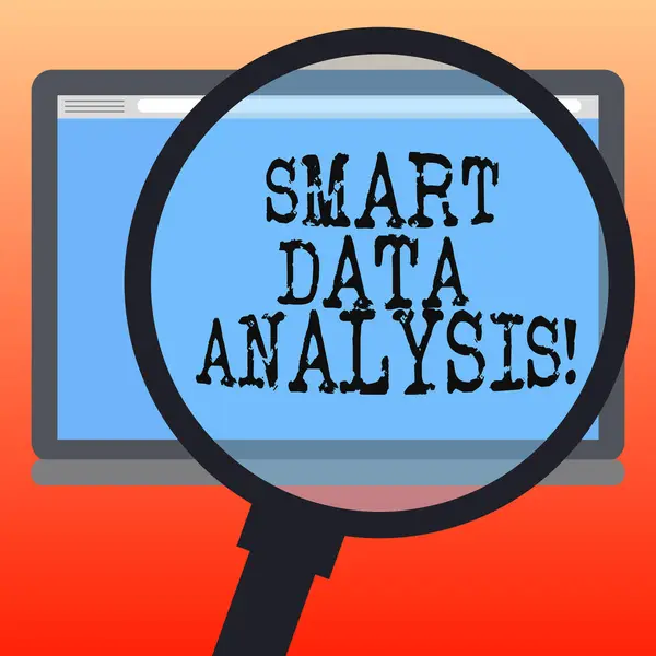 Scrittura di testi a mano Smart Data Analysis. Concetto significa raccogliere e analizzare le informazioni per prendere decisioni migliori Ingrandimento di vetro Tablet Blank Color Screen photo text Spazio . — Foto Stock