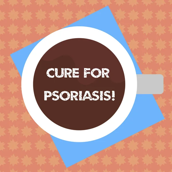 Írásbeli Megjegyzés mutatja, a Psoriasis Cure. Üzleti fénykép bemutató használt egyedül krémek és kenőcsök, hogy alkalmazni a bőr felső nézet a inni a poharat tele ital a színes papír fotó. — Stock Fotó