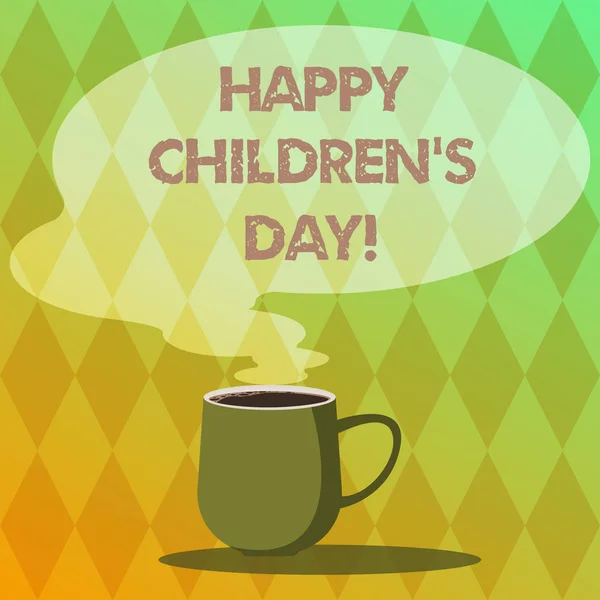 Handgeschreven tekst schrijven Happy Children S Day. Begrip betekenis vaste datum gemaakt ter gelegenheid van de kinderen en plezier mok foto Cup van warme koffie met lege kleur tekstballon als stoom-pictogram. — Stockfoto
