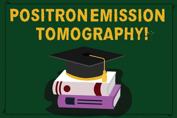 Pozitron emisyon tomografisi gösterilen metin işareti. Kavramsal fotoğraf nükleer tıp tekniği ile Püskül renk mezuniyet şapka Imaging fonksiyonel 3d akademik kap fotoğraf kitap dinlenme. — Stok fotoğraf