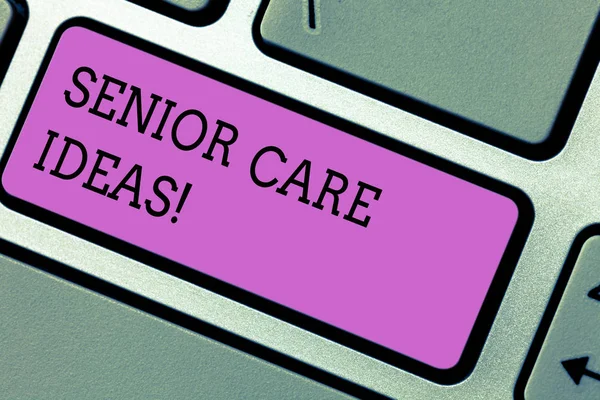 Begrebsmæssig håndskrift, der viser Senior Care Ideas. Business foto tekst omfatter alle tjenester, der kræves for at hjælpe gamle borgere Tastatur nøglen Hensigt at skabe computer besked ide . - Stock-foto