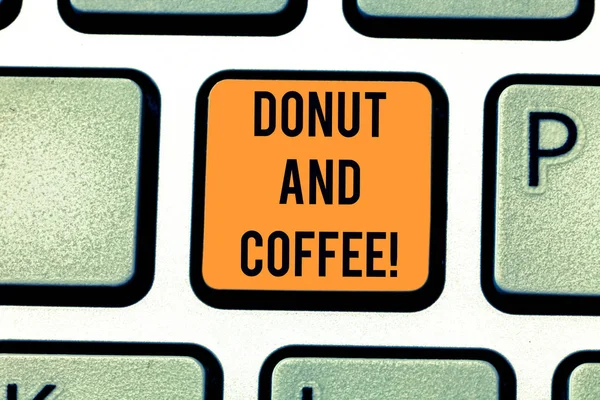 ドーナツとコーヒーのテキストの書き込みを単語します。アメリカ合衆国とカナダのキーボード キーのキーパッドのアイデアを押すとコンピューターのメッセージを作成する意図にペアリング共通飲食ビジネス コンセプト. — ストック写真