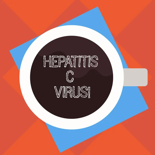 Handschrift Text Hepatitis c Virus. Konzept bedeutet blutübertragene Viren und die häufigsten Formen der Infektion Draufsicht auf Trinkbecher gefüllt mit Getränken auf Farbpapier Foto. — Stockfoto