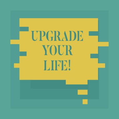 Kavramsal el Upgrade Your Life gösterilen yazma. İş fotoğraf vitrine geliştirmek yolunuzu yaşayan varlıklı ve daha mutlu konuşma balonu bulmaca parça şeklinde sunu reklamlar için almak..
