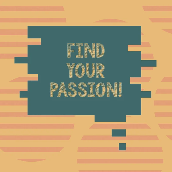 Word pisanie tekstu znaleźć Your Passion. Koncepcja biznesowa dla wyszukiwania dla silnych i ledwo kontrolowane emocje puste kolor dymek w zdjęcie Puzzle kształt kawałek za prezentację reklamy. — Zdjęcie stockowe