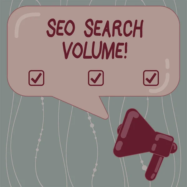 Znak tekstowy pokazuje wielkość Szukaj Seo. Koncepcyjne zdjęcie ilości wyszukiwań, które występują dla danego słowa kluczowego megafon zdjęcie i puste prostokątne kolor dymek z odbicia. — Zdjęcie stockowe