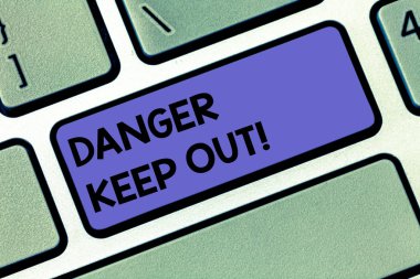 El yazısı metin tehlike tutmak dışarı. Uyarı uyarı bu nokta Emanet işareti klavye tuşuna basarak tuş takımı fikir bilgisayar ileti oluşturmak için niyet uzak olacağım anlam kavramı.