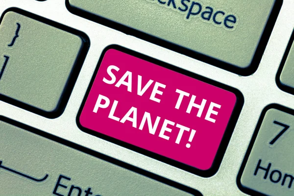 Escrita conceitual mostrando Save The Planet. Texto de foto de negócios Cuide do meio ambiente faça ações ecológicas Teclado chave Intenção de criar ideia de mensagem de computador . — Fotografia de Stock