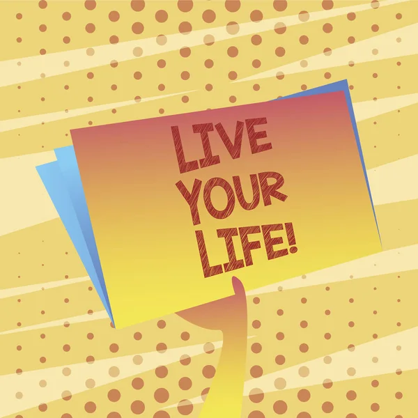 Conceptuele hand schrijven weergegeven: Live Your Life. Zakelijke foto presentatie motivatie inspiratie om uw dromen te volgen doelen bereiken. — Stockfoto