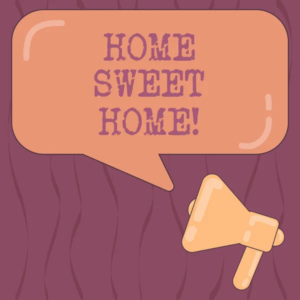 Των λέξεων γραπτώς το κείμενο Home Sweet Home. Επιχειρηματική ιδέα στο σπίτι τελικά άνετο συναίσθημα χαλαρή οικογενειακή στιγμή τηλεβόα φωτογραφία και κενό ορθογώνιο χρώματος φούσκα ομιλία με αντανάκλαση. — Φωτογραφία Αρχείου