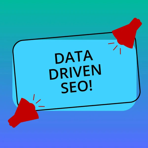 Handgeschreven tekst schrijven Data Driven Seo. Begrip betekenis van zoekmachine optimalisatie strategieën website marketing twee megafoon met geluidspictogram op lege kleur geschetst rechthoekige vorm. — Stockfoto