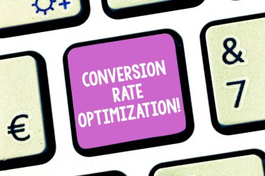 Dönüşüm oranı optimizasyon yazma el yazısı metin. Web sitesi ziyaretçilerinin yüzdesi artan anlam kavramı klavye tuşuna basarak tuş takımı fikir bilgisayar ileti oluşturmak için niyet.