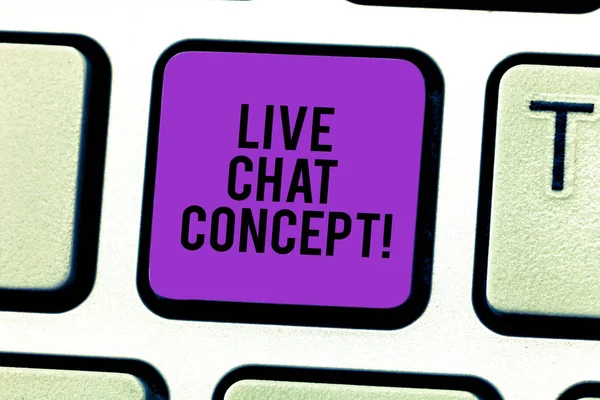 Écriture conceptuelle montrant Live Chat Concept. Photo d'affaires présentant un service Web qui permet aux amis de communiquer Clavier Intention de créer une idée de message informatique . — Photo