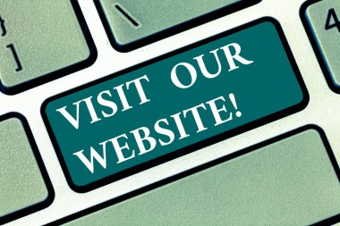 Bizim web sitesi ziyaret gösterilen not yazma. İş fotoğraf gitmek-den geçerek içerik klavye görmek için site URL'sini Internet tarayıcısında vitrine tuşuna basarak tuş takımı fikir bilgisayar ileti oluşturmak için niyet.