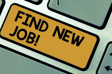 Yeni iş bulmak gösterilen not yazma. Yeni kariyer fırsatları çözüm işsizlik klavye tuşuna basarak tuş takımı fikir bilgisayar ileti oluşturmak için niyet sağlamak için arama vitrine iş fotoğraf.