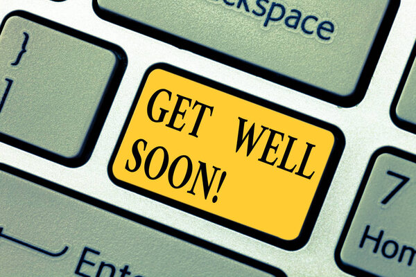 Textzeichen, die zeigen, dass es bald wieder gut wird. konzeptionelle Foto wünscht Ihnen eine bessere Gesundheit als jetzt Grüße gute Wünsche Tastatur Schlüssel Absicht, Computer-Nachricht Drücken der Tastatur Idee erstellen. — Stockfoto