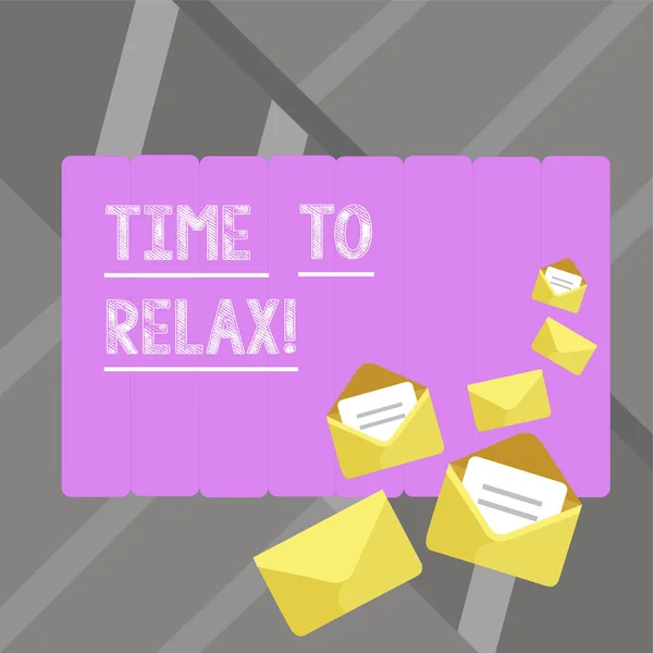Schreibnotiz, die Zeit zum Entspannen aufzeigt. Business-Foto präsentiert Entspannung Moment für eine Pause von der Arbeit oder Studium Freizeit. — Stockfoto