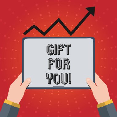 Hediye için size gösteren not yazma. Bir hediye almak için vitrine iş fotoğraf sürpriz özel durum takdir.