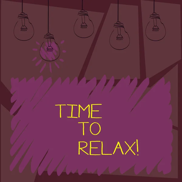 Escrever nota mostrando Horas de Relaxar. Foto de negócios mostrando momento de relaxamento para uma pausa de trabalho ou lazer de estudo . — Fotografia de Stock