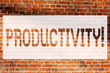 Verimlilik gösterilen metin işareti. Kavramsal fotoğraf etkili iş büyük perforanalysisce başarı tuğla duvar sanatı gibi duvarda yazılı Graffiti motivasyonel çağrı.